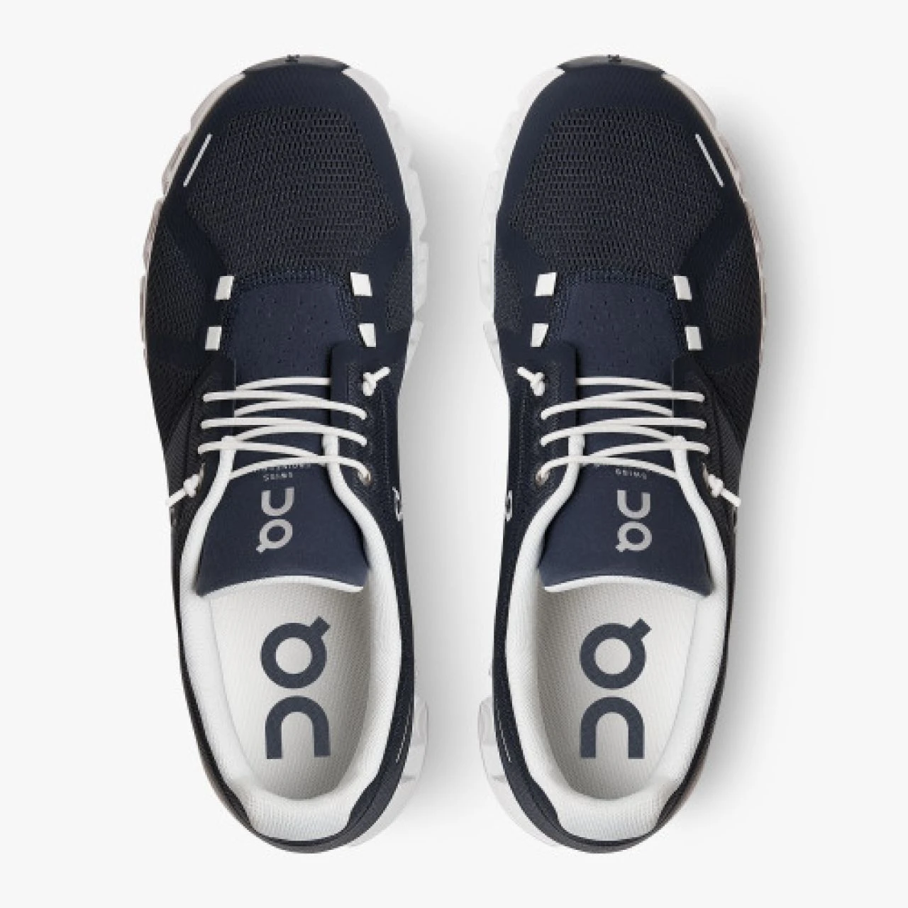 ON RUNNING CLOUD 5 MIDNIGHT ET WHITE Chaussures De Running – Image 2