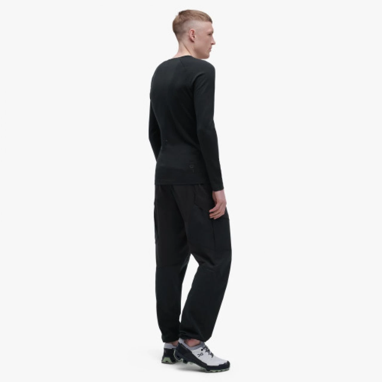 ON RUNNING MERINO LONG TEE BLACK Manches Longues Merinos – Image 2