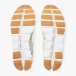 ON RUNNING CLOUDTERRY BLANCHE Chaussures De Voyage -On Running 4 25706 42 ON RUNNING CLOUDTERRY BLANCHE Chaussures de voyage