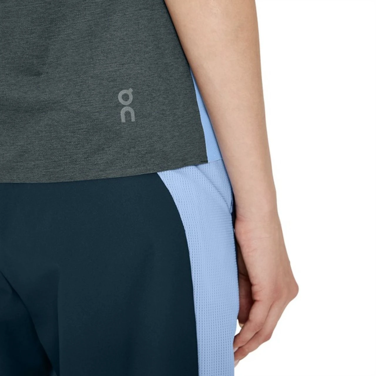 ON RUNNING PERFORMANCE T W STRATOSPHERE Tee Shirt Running 3 ON RUNNING PERFORMANCE T W STRATOSPHERE Tee Shirt Running â Image 3