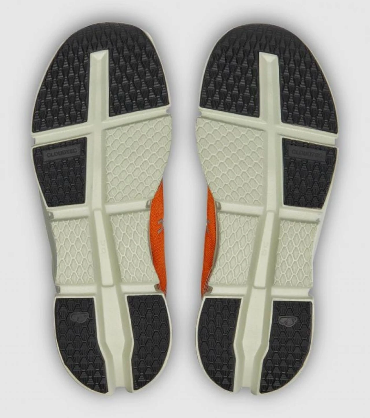 ON RUNNING CLOUDGO TURMERIC Chaussures De Running 4 ON RUNNING CLOUDGO TURMERIC Chaussures De Running – Image 4